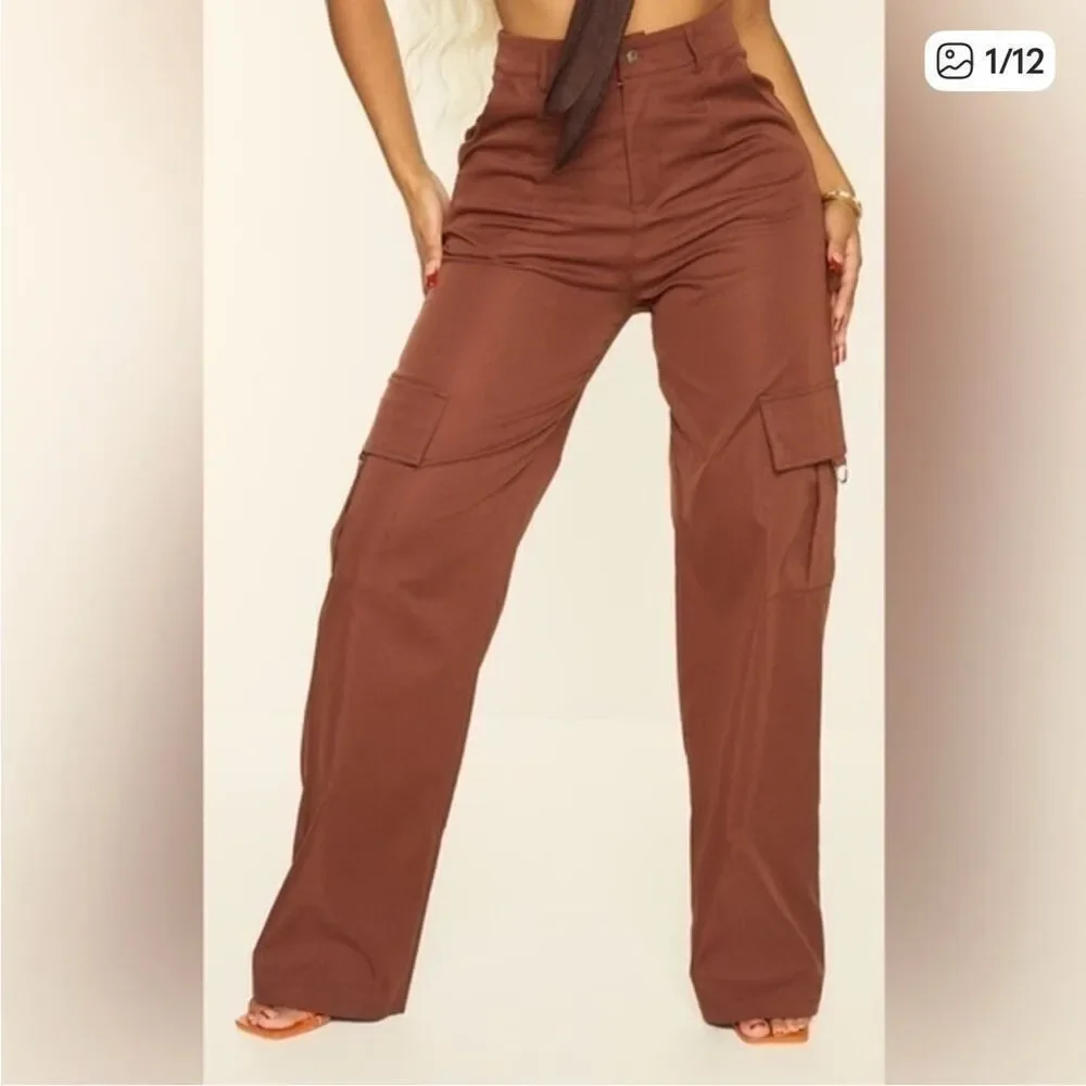 🔥🔥 5/$25 sale 🔥🔥 Pretty little thing chocolate brown wide leg cargo pants